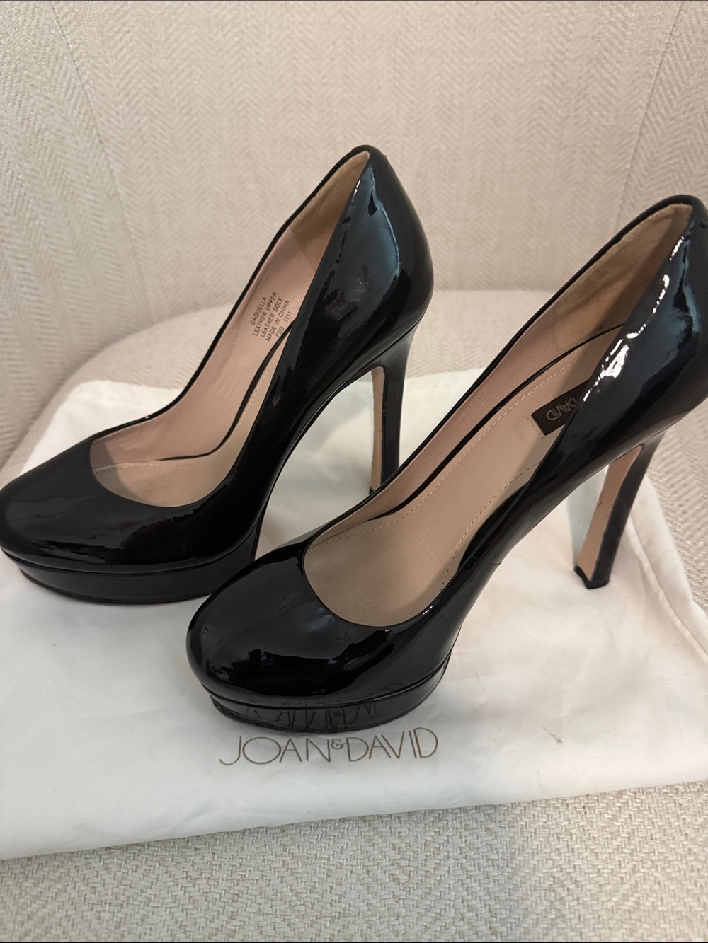 Joan & David platform heels 35.5